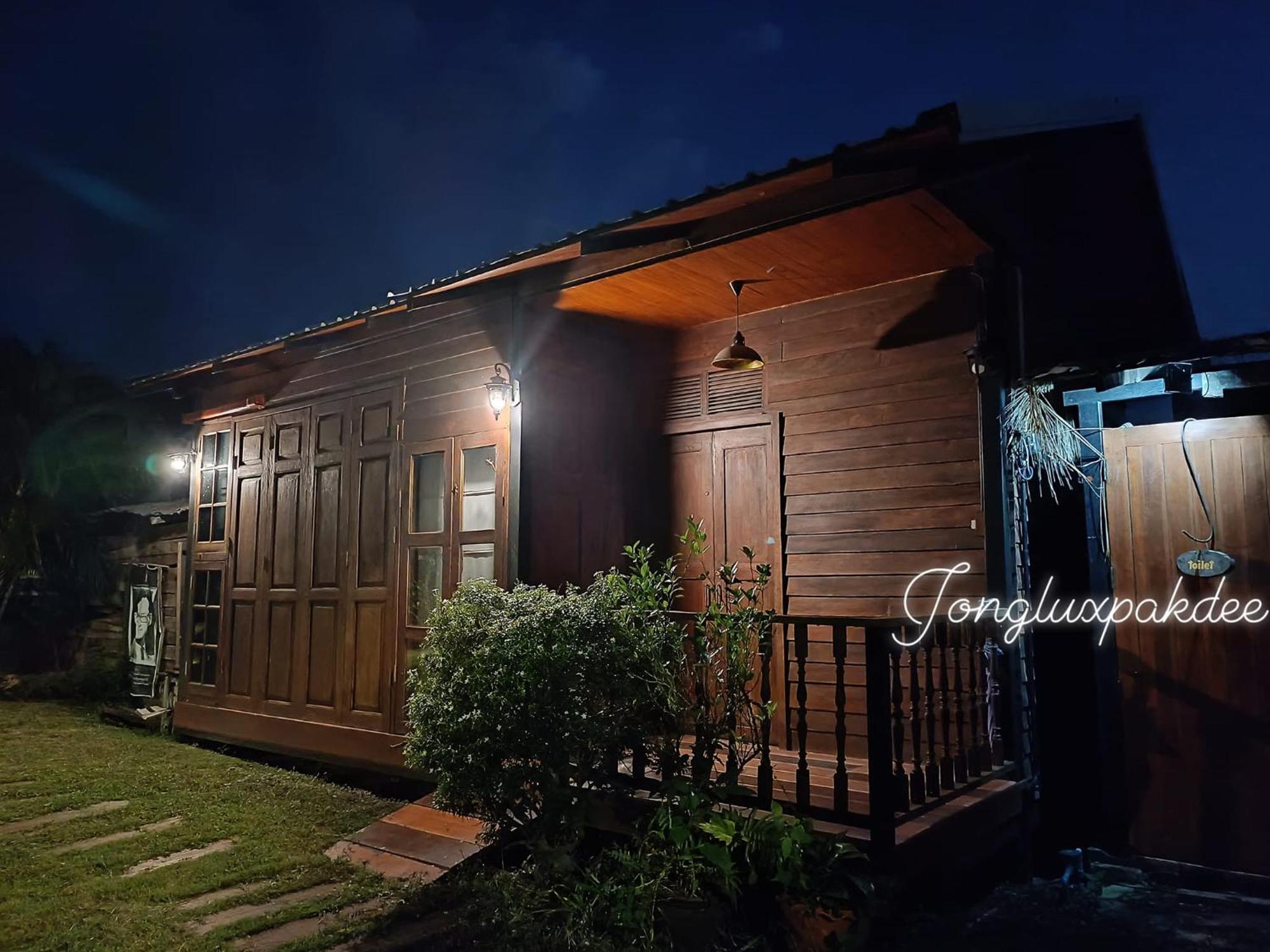 우따라딧 Jong Lux Pak Dee B&B 외부 사진